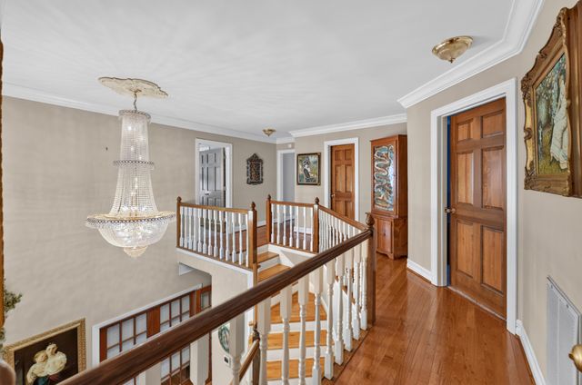 2155 Oak Knob Rd, Lafayette, TN 37083