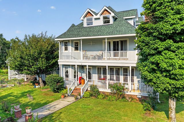 2155 Oak Knob Rd, Lafayette, TN 37083