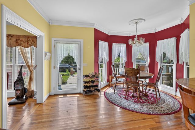 2155 Oak Knob Rd, Lafayette, TN 37083