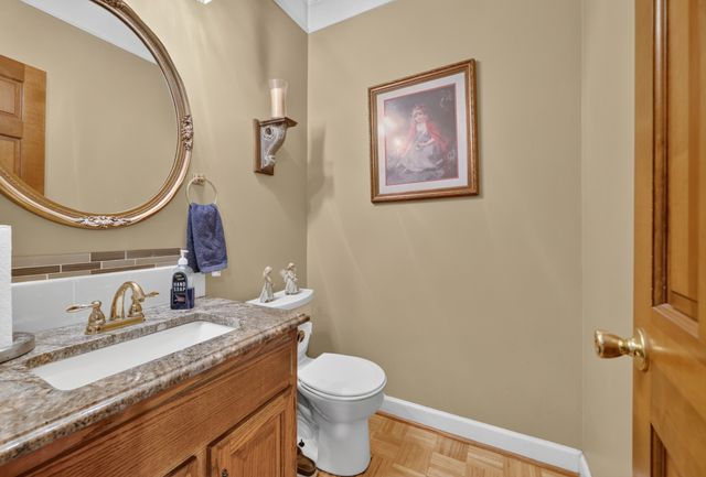 2155 Oak Knob Rd, Lafayette, TN 37083