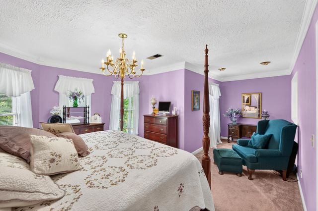 2155 Oak Knob Rd, Lafayette, TN 37083