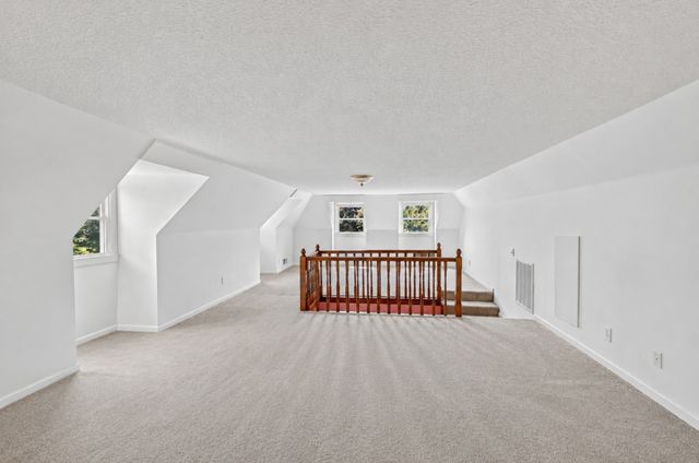 2155 Oak Knob Rd, Lafayette, TN 37083