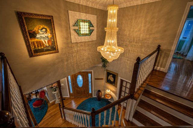 2155 Oak Knob Rd, Lafayette, TN 37083