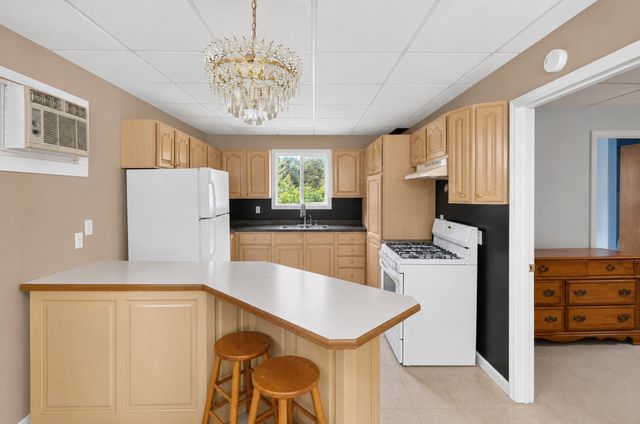 2155 Oak Knob Rd, Lafayette, TN 37083