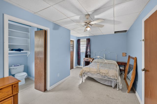 2155 Oak Knob Rd, Lafayette, TN 37083