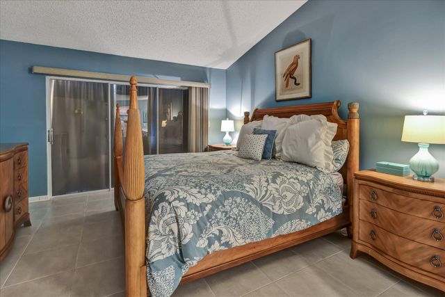 7713 SILVER LAKE Drive, Delray Beach, FL 33446