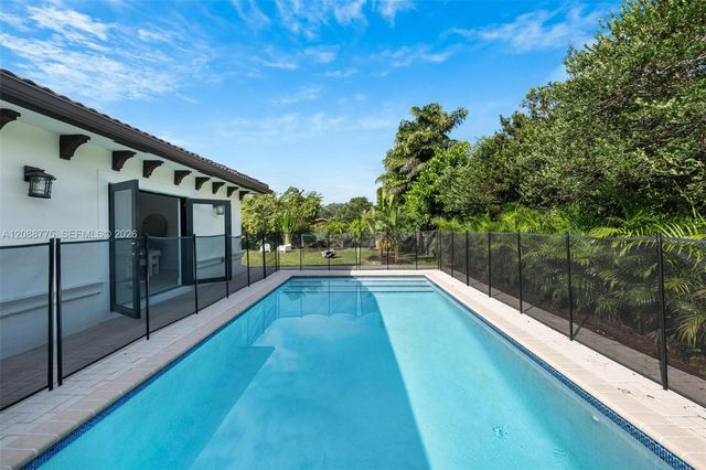 12790 SW 91st Avenue -, Miami, FL 33176