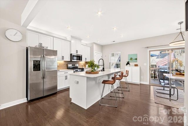 1728 Town Oak Lane, Charlotte, NC 28205