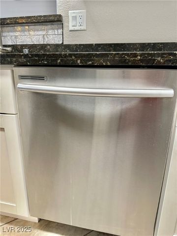 7119 South Durango Drive 305, Las Vegas, NV 89113