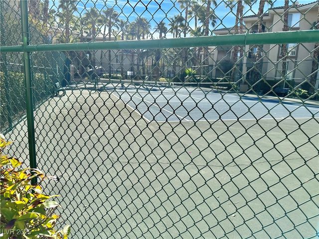 7119 South Durango Drive 305, Las Vegas, NV 89113