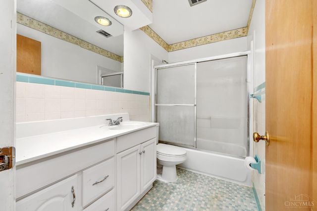 5397 Robert Avenue, Green Twp, OH 45248