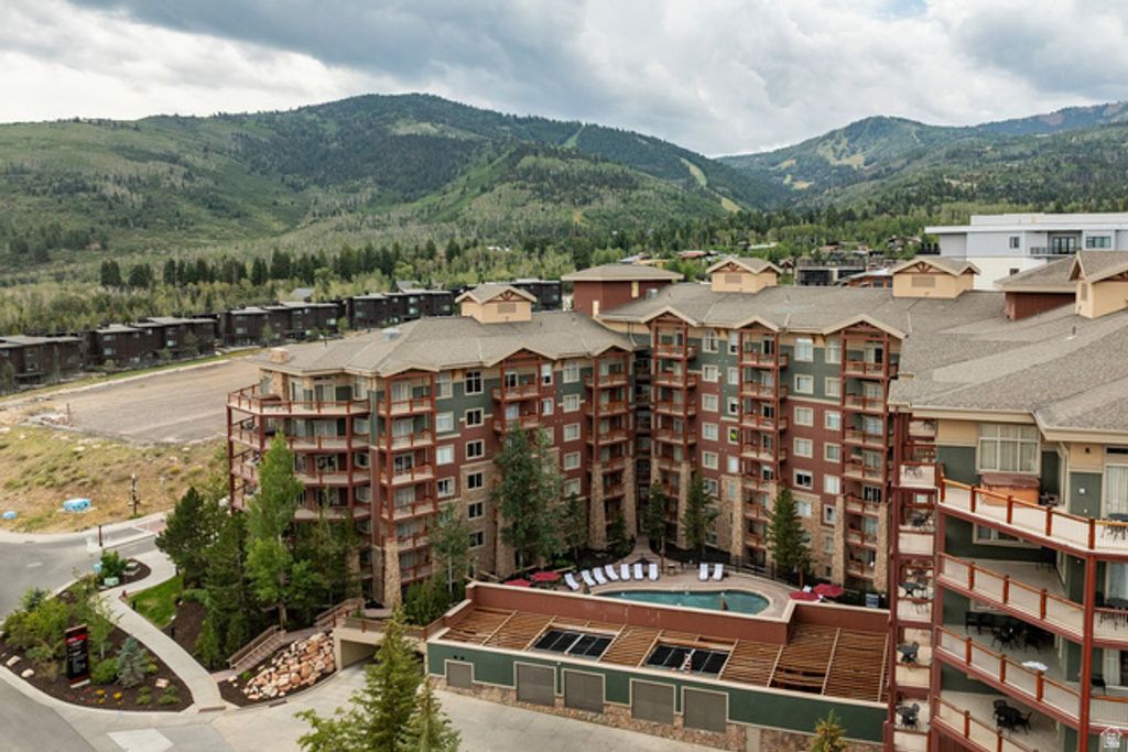 3000 CANYONS RESORT DR #4301, Park City, UT 84098 — exterior