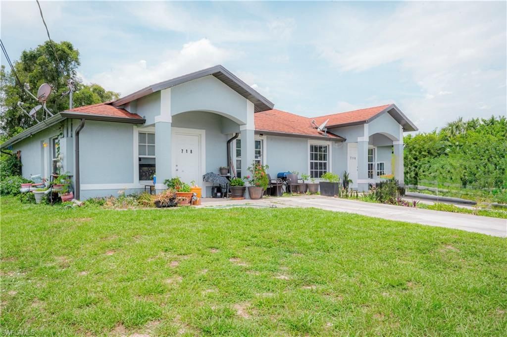716-718 Ichabod AVE, LEHIGH ACRES, FL 33973 — photo 2