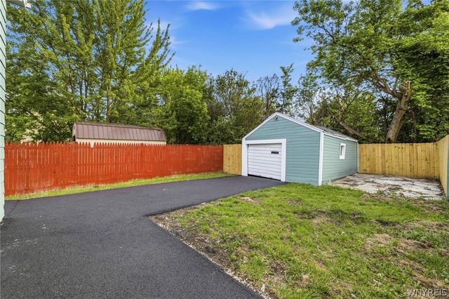 84 Parkridge Avenue, Buffalo, NY 14215