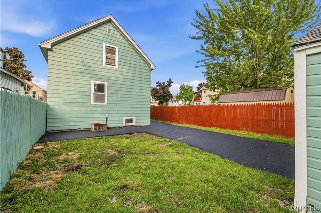 84 Parkridge Avenue, Buffalo, NY 14215