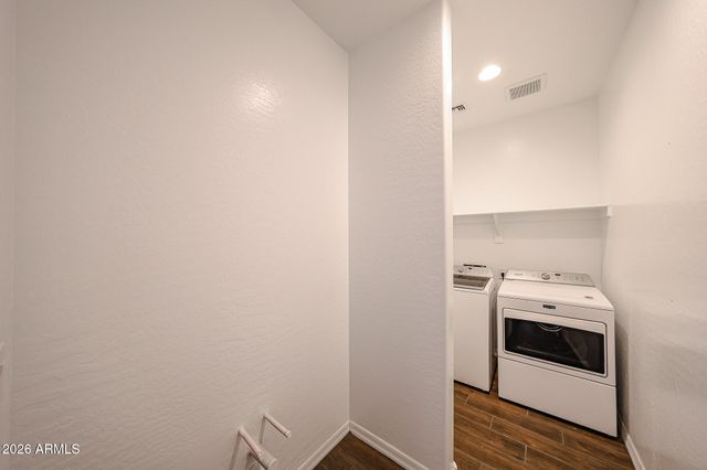 2306 E BRANHAM Lane, Phoenix, AZ 85042
