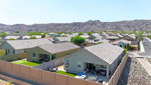 2306 E BRANHAM Lane, Phoenix, AZ 85042