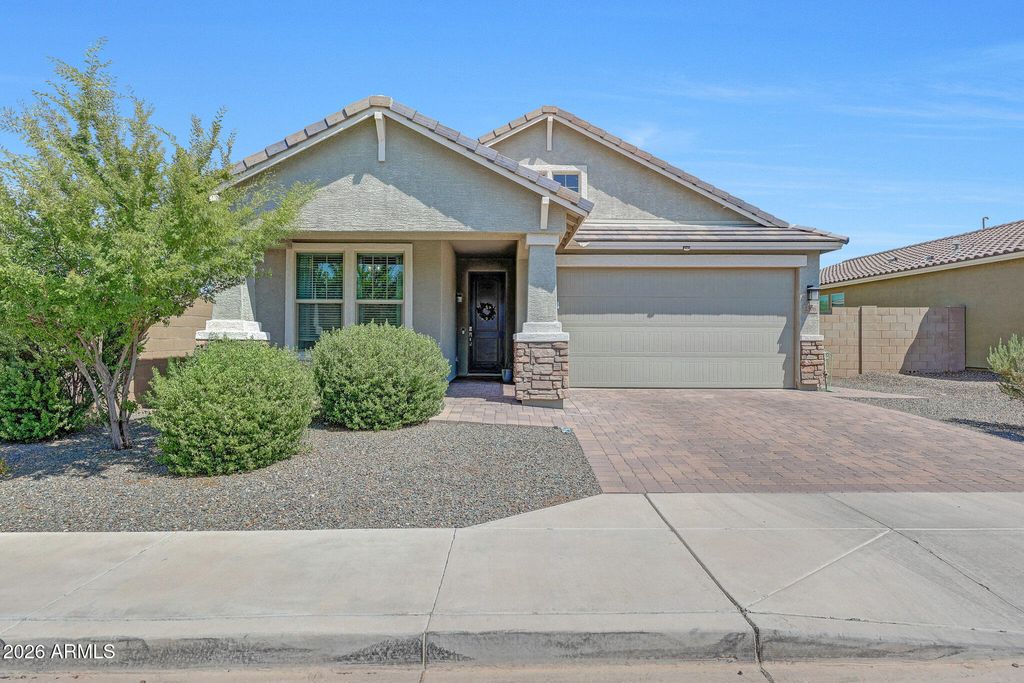 2306 E BRANHAM Lane, Phoenix, AZ 85042