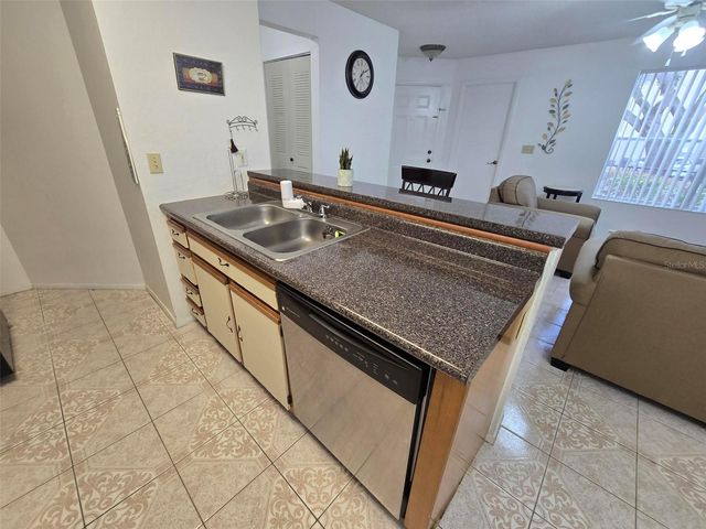 623 DORY LANE 112, Altamonte Springs, FL 32714