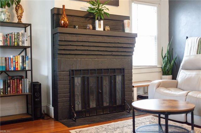 1040 Leckie ST, Portsmouth, VA 23704