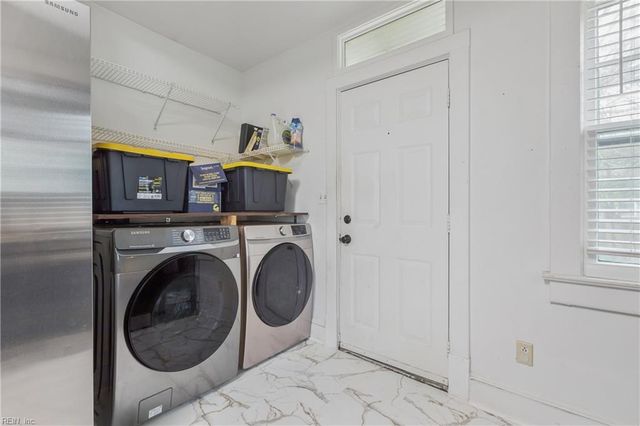 1040 Leckie ST, Portsmouth, VA 23704