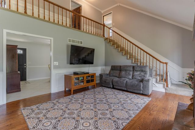 2109 Tanglewood Drive, Mount Vernon, IN 47620