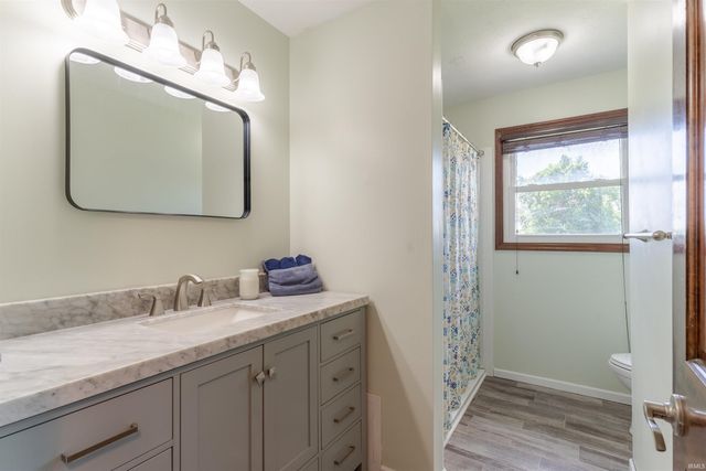2109 Tanglewood Drive, Mount Vernon, IN 47620