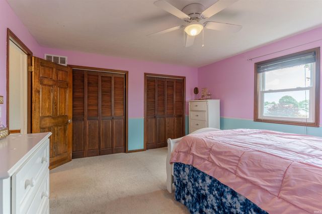 2109 Tanglewood Drive, Mount Vernon, IN 47620