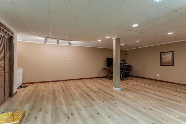 2109 Tanglewood Drive, Mount Vernon, IN 47620