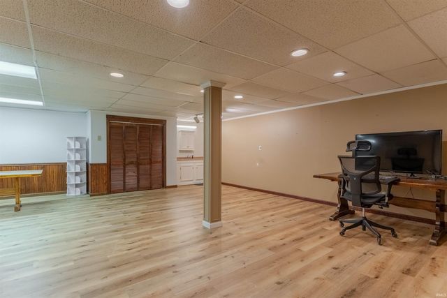 2109 Tanglewood Drive, Mount Vernon, IN 47620