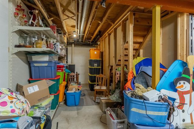 2109 Tanglewood Drive, Mount Vernon, IN 47620