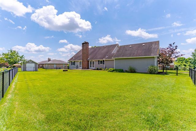 2109 Tanglewood Drive, Mount Vernon, IN 47620