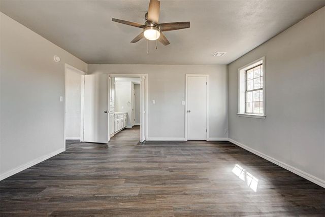 604 N Missouri Street, Elmore City, OK 73433