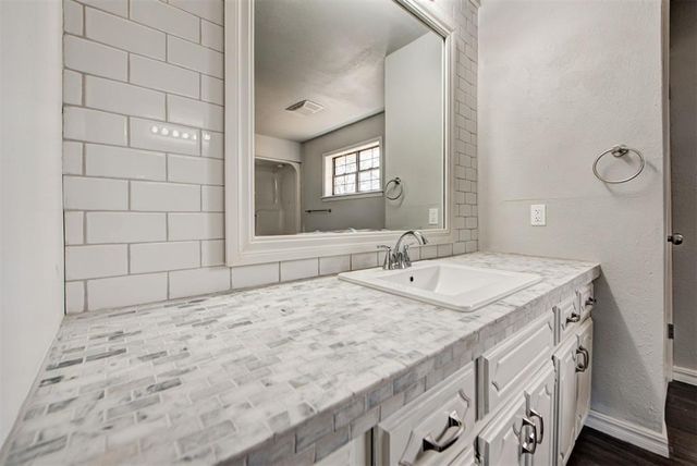 604 N Missouri Street, Elmore City, OK 73433