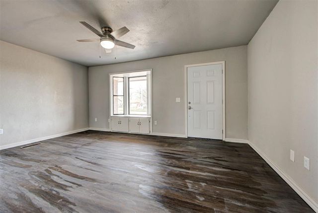 604 N Missouri Street, Elmore City, OK 73433