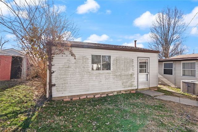 308 Emily Avenue, Clarksville, IN 47129