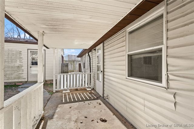 308 Emily Avenue, Clarksville, IN 47129