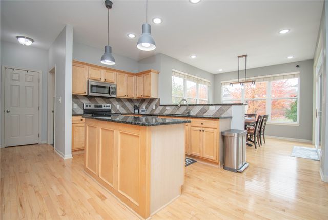 2826 147th Street, Urbandale, IA 50323