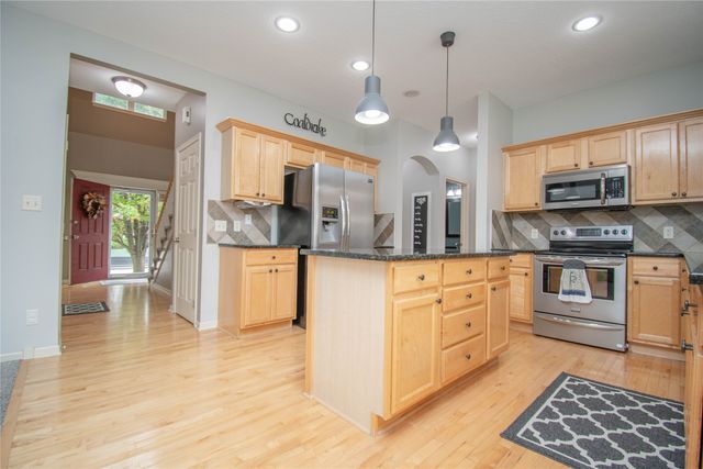 2826 147th Street, Urbandale, IA 50323