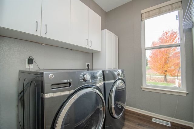 2826 147th Street, Urbandale, IA 50323