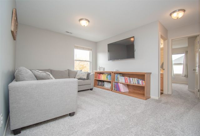 2826 147th Street, Urbandale, IA 50323