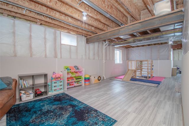 2826 147th Street, Urbandale, IA 50323