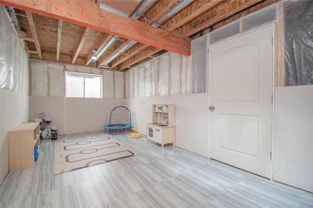 2826 147th Street, Urbandale, IA 50323