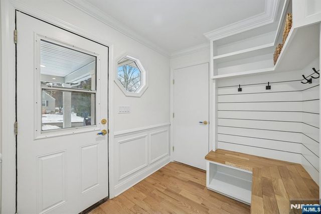 6 Colony, North Caldwell, NJ 07006