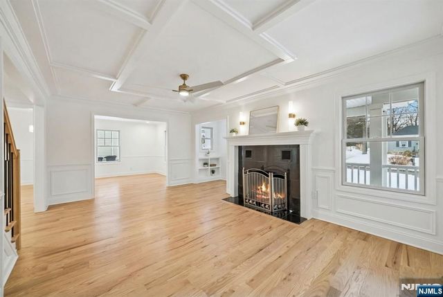 6 Colony, North Caldwell, NJ 07006