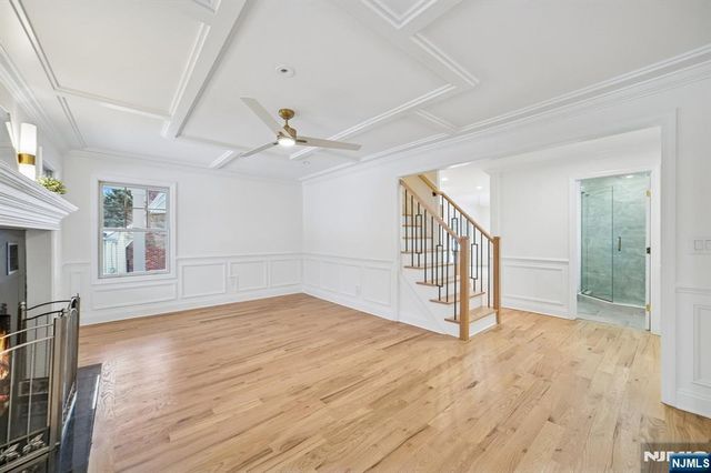 6 Colony, North Caldwell, NJ 07006