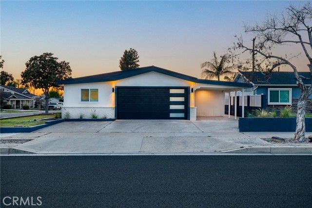 2705 E Orange Grove Avenue, Orange, CA 92867