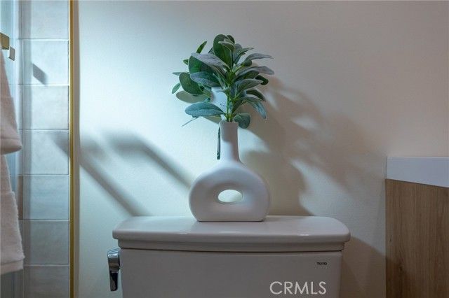 2705 E Orange Grove Avenue, Orange, CA 92867