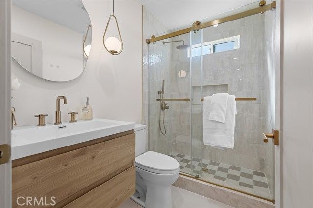 2705 E Orange Grove Avenue, Orange, CA 92867