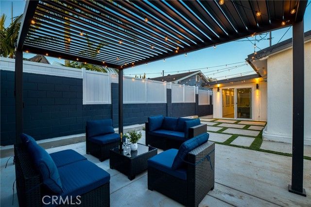 2705 E Orange Grove Avenue, Orange, CA 92867